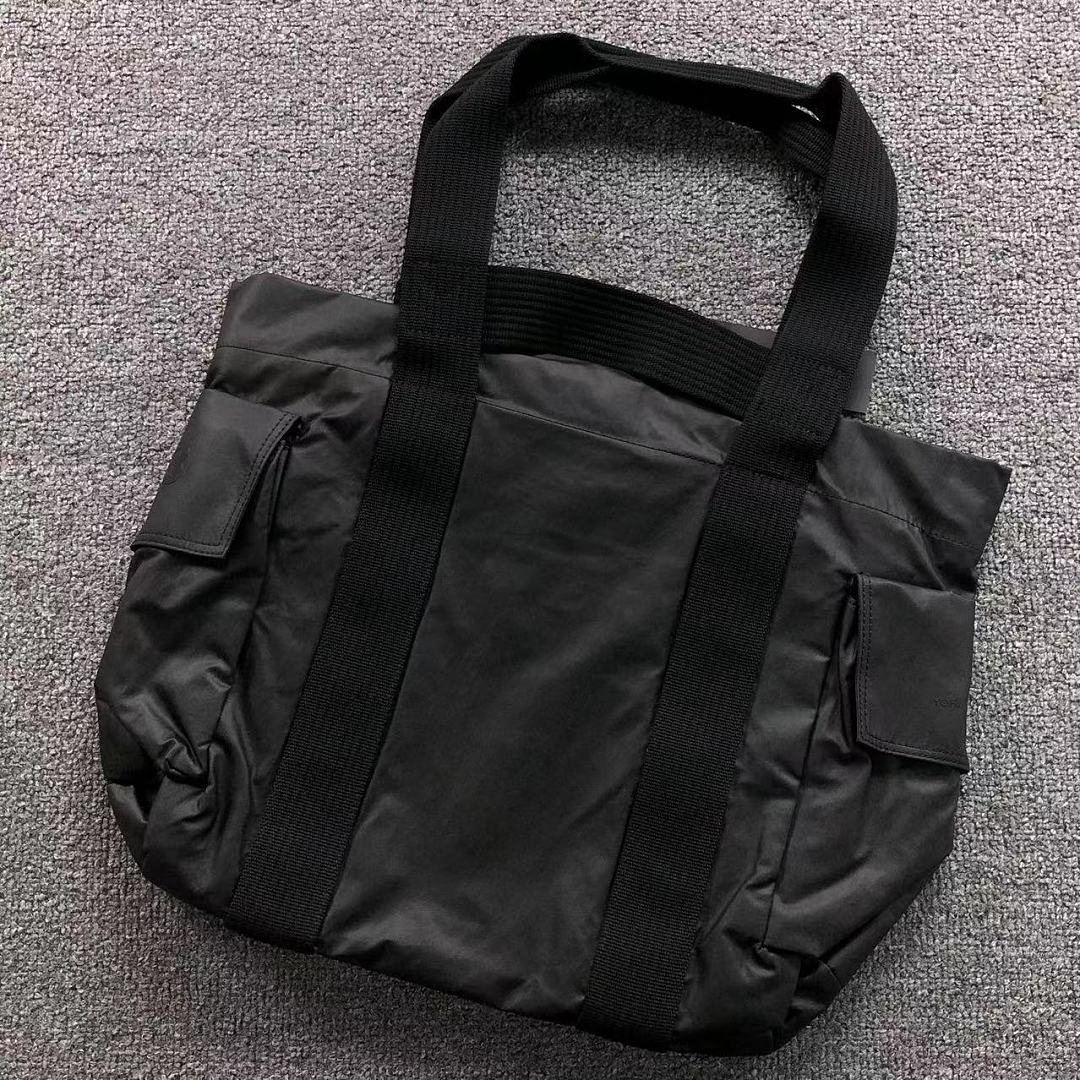Y-3 378 Y-3 BAG 4207240175 (Long 52CM* Wide 10CM* High 41CM)