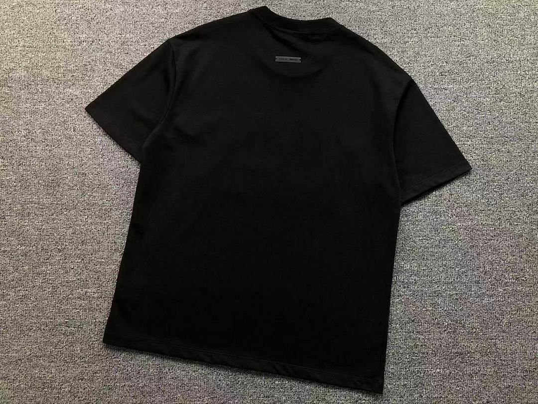 Fear of God 98 FOG T-SHIRT 22040418125 (Im 170Cm 60Kg I Wear Size M In The Phot) - Image 9