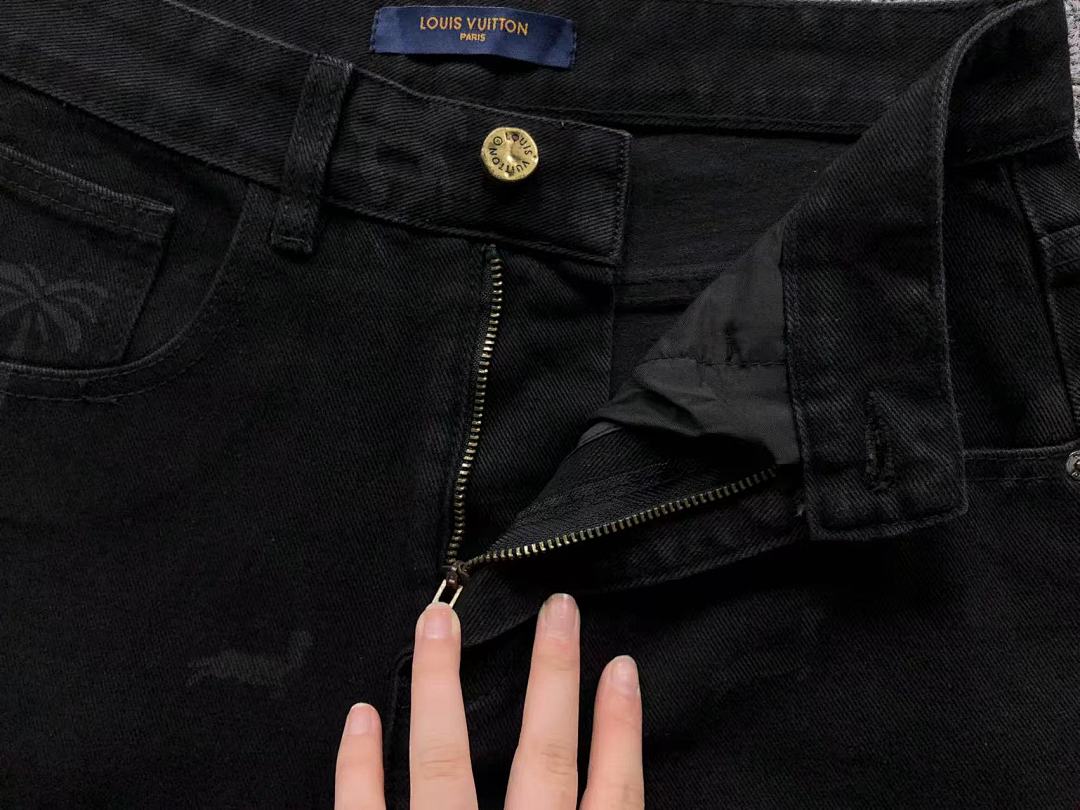 Louis Vuitton 215 L⭐ TROUSERS 31010041817 (Im 170Cm 60Kg I Wear Size 28 In The Phot) - Image 18