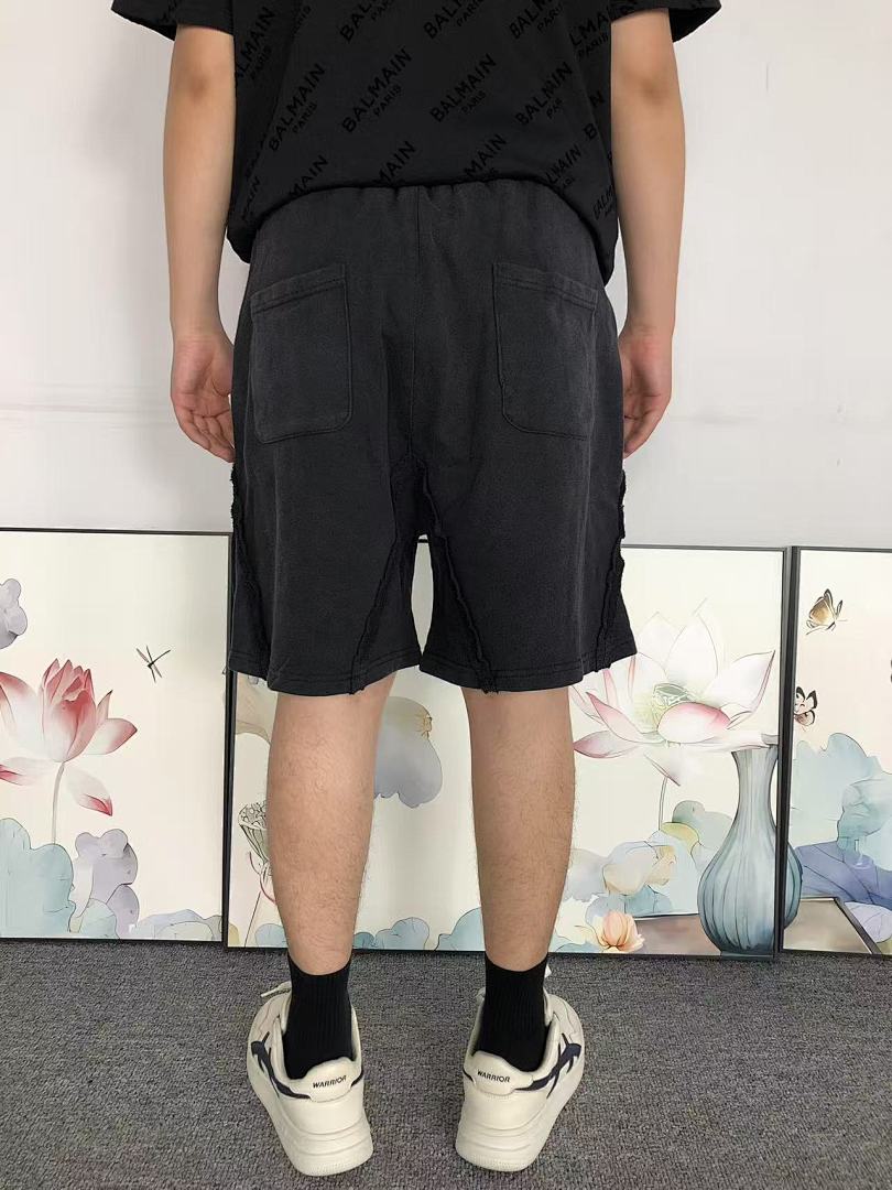 Christian Louboutin 115 THUG CLUB SHORTS 1107220662 (Im 170Cm 60Kg I Wear Size 1 In The Phot) - Image 4