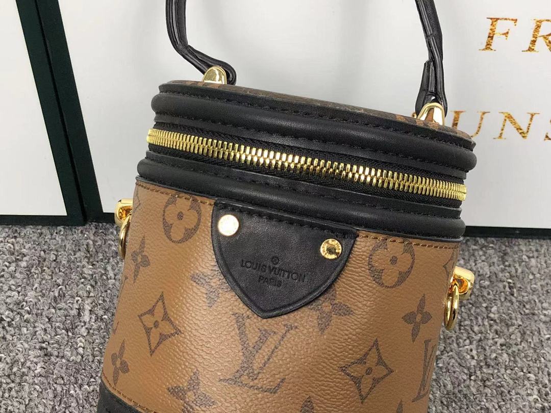 Louis Vuitton 438 L⭐ BAG 412166124 (Long 13CM* Wide High 14CM) - Image 7
