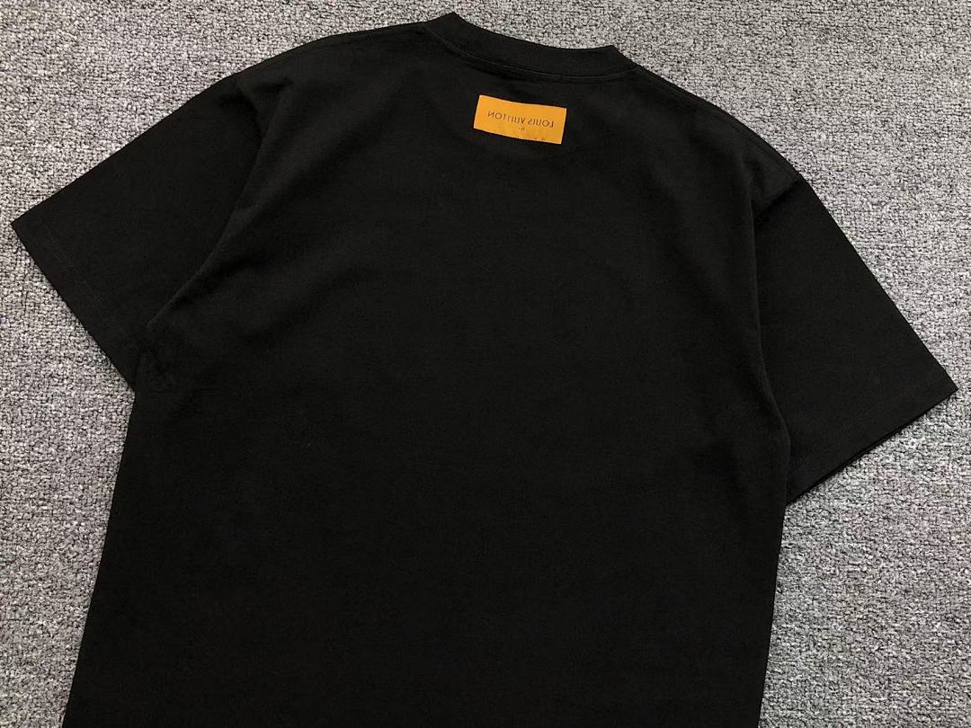 Louis Vuitton 108 L⭐T-SHIRT 41081914133 (Im 170Cm 60Kg I Wear Size XL In The Phot) - Image 17