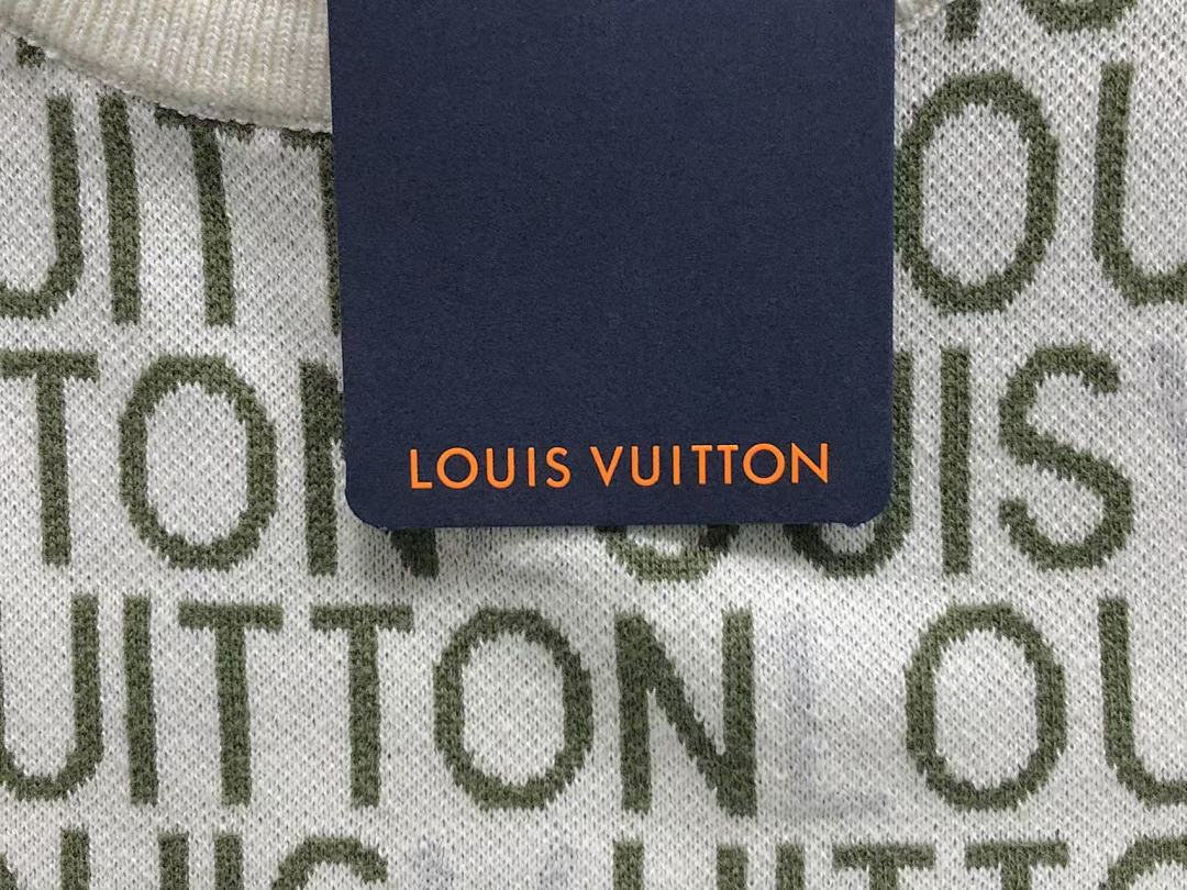 Louis Vuitton 178 L⭐ T-SHIRT SWEATER 2201236421 (Im 170Cm 60Kg I Wear Size S In The Phot) - Image 13
