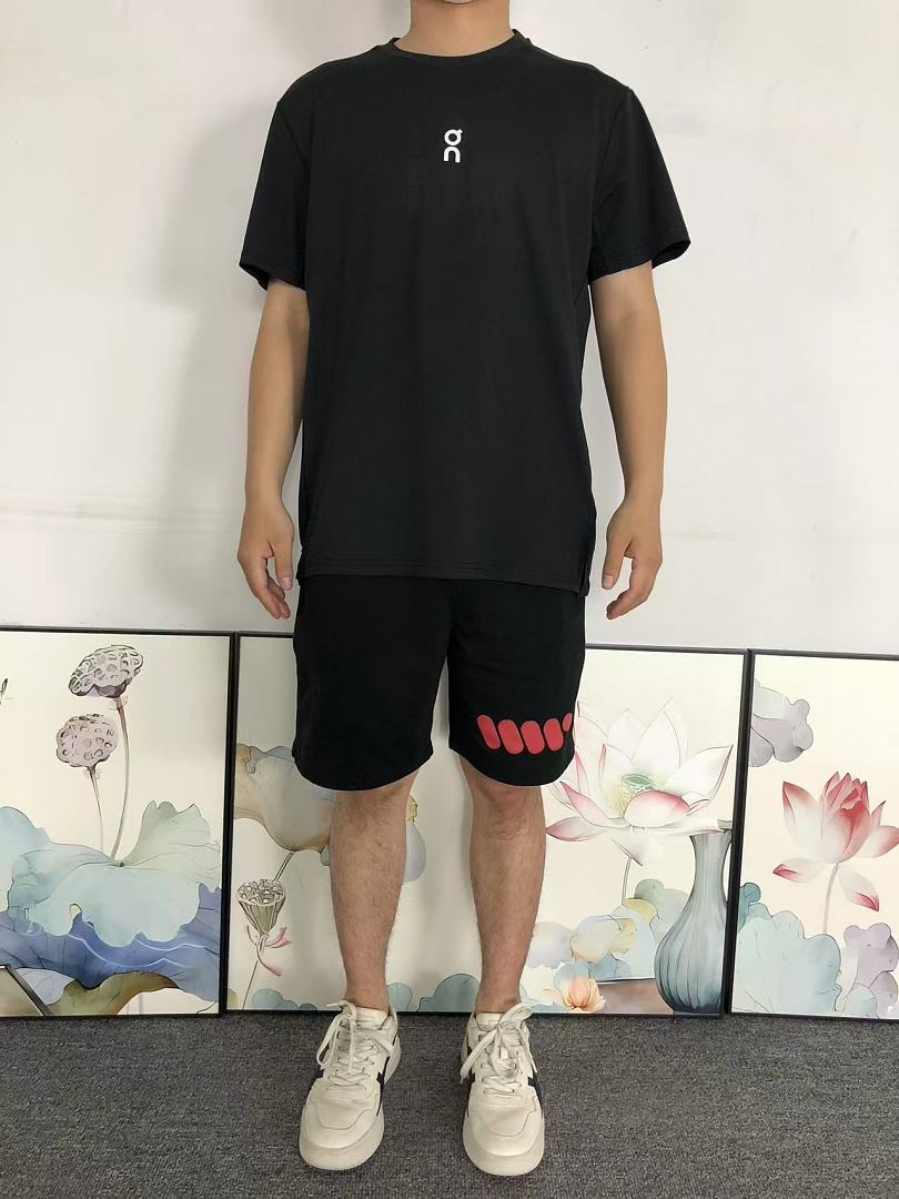 On Running 98 ON T-SHIRT 524290119 (Im 170Cm 60Kg I Wear Size L In The Phot) - Image 3