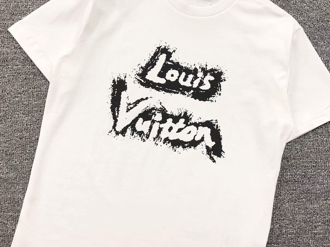 Louis Vuitton 108 L⭐ T-SHIRT 41062621126 (Im 170Cm 60Kg I Wear Size XS In The Phot) - Image 8