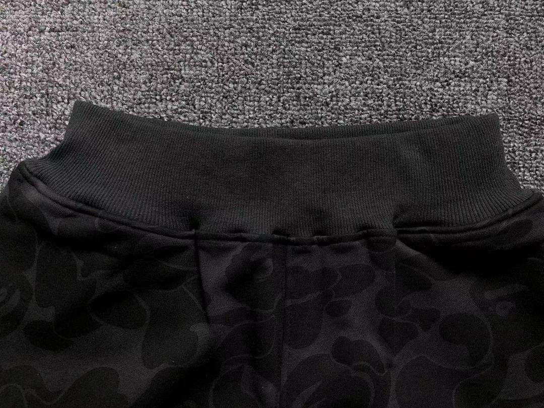 Bape SHORTS119 BAPE T-SHIRT - Image 57