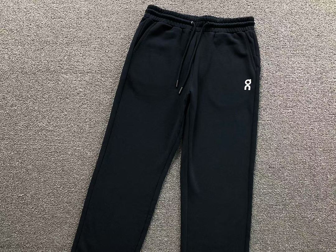 On Running 145 ON TROUSERS 2206151204 (Im 170Cm 60Kg I Wear Size L In The Phot) - Image 8