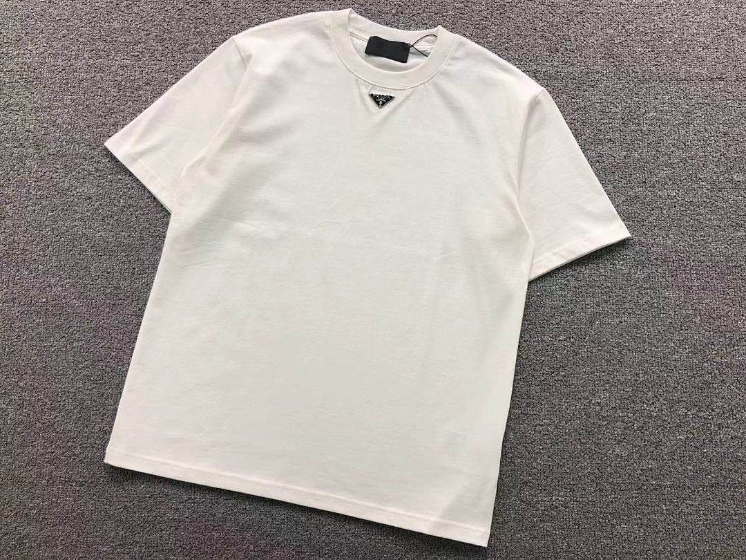 Prada 165 P⭐A⭐A T-SHIRT 2203274105 (Im 170Cm 60Kg I Wear Size M In The Phot) - Image 8