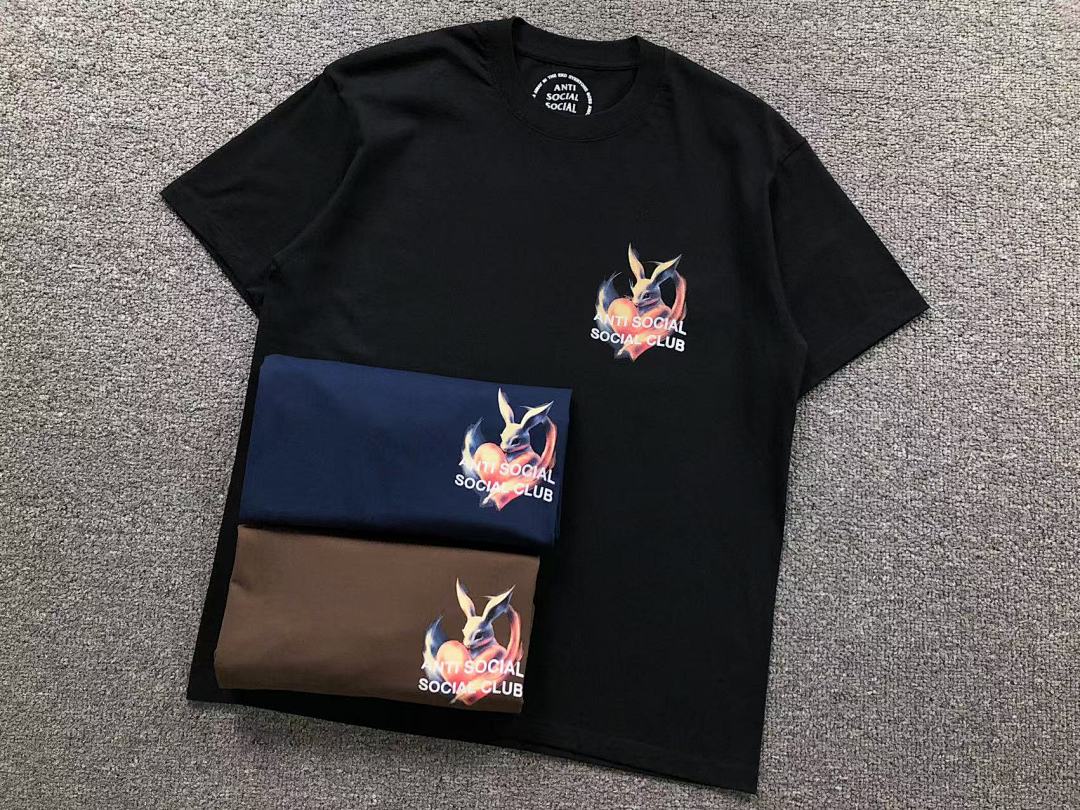 Christian Louboutin 85 ANTI SOCIAL CLUB T-SHIRT 218222702 (Im 170Cm 60Kg I Wear Size M In The Phot) - Image 19
