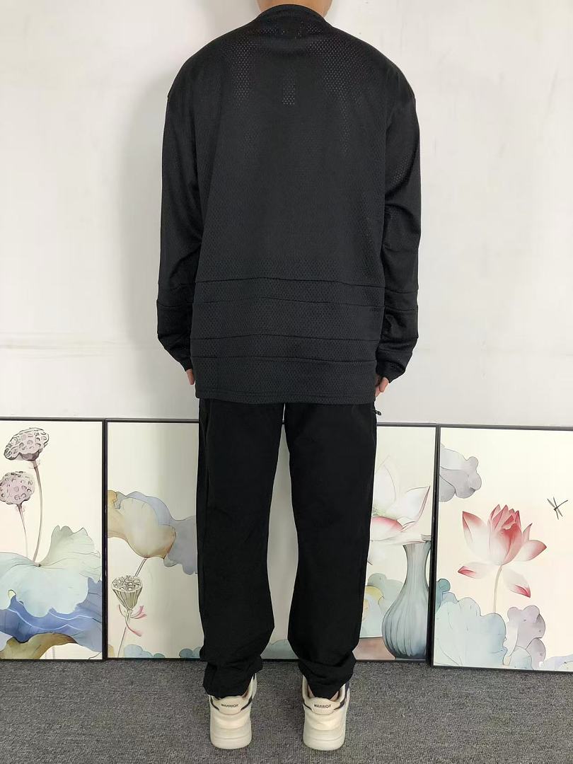 Supreme 165 S⭐⭐R⭐⭐E LONG SLEEVED 52071619182 (Im 170Cm 60Kg I Wear Size S In The Phot) - Image 4