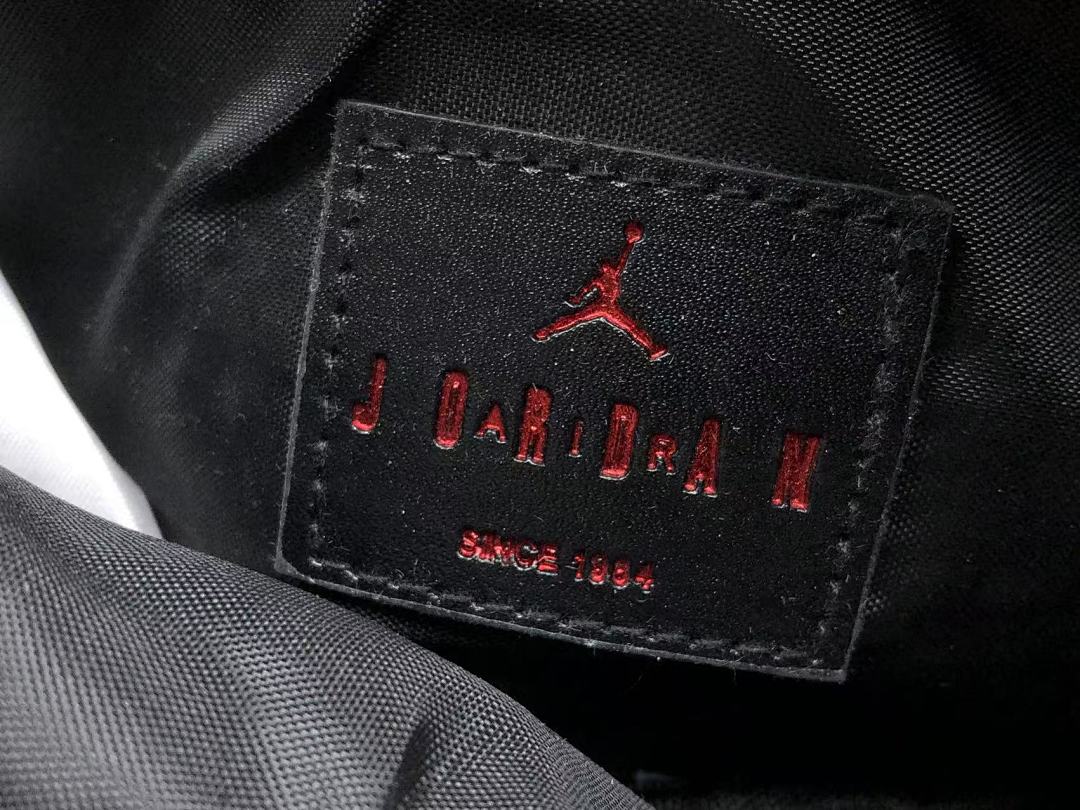 Air Jordan 95 A⭐R J⭐R⭐AN BAG 4109110113 (Long 20CM* Wide 6CM* High 13CM) - Image 15