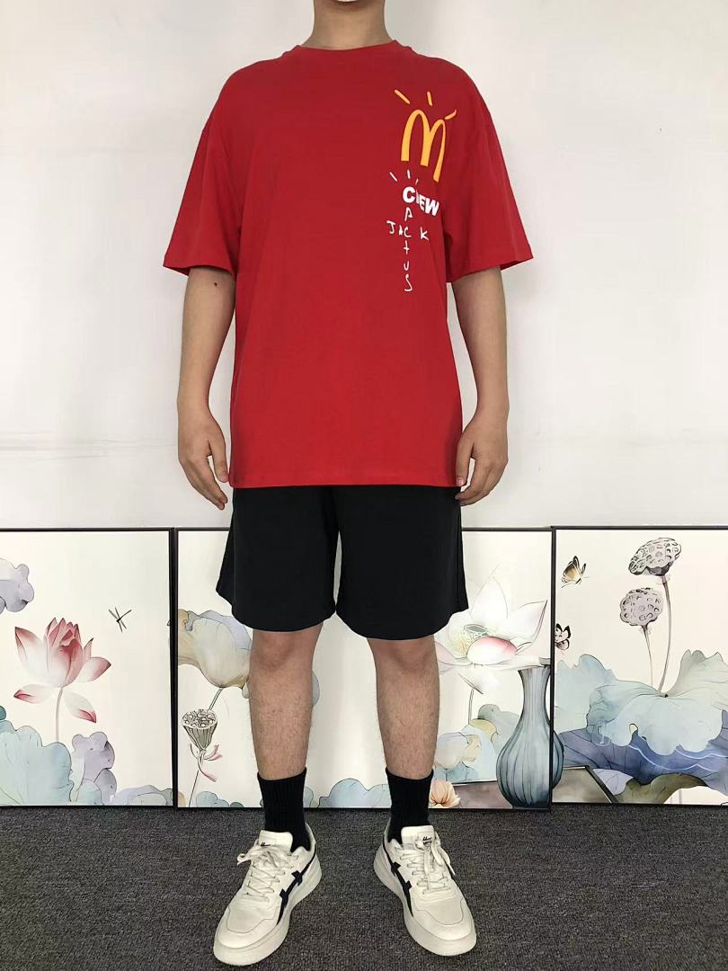 On Running 78 TRAVIS SCOTT MCDONALD T-SHIRT 505210991 (Im 170Cm 60Kg I Wear Size S In The Phot) - Image 3