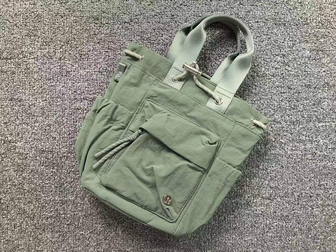 On Running 168 LULULEMON BAG 4206272177 (Long 24CM* Wide 12CM* High 24CM) - Image 8