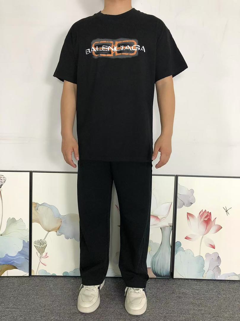 Balenciaga 158 B⭐L⭐⭐⭐IA⭐A T-SHIRT 22051221001 (Im 170Cm 60Kg I Wear Size S In The Phot) - Image 3