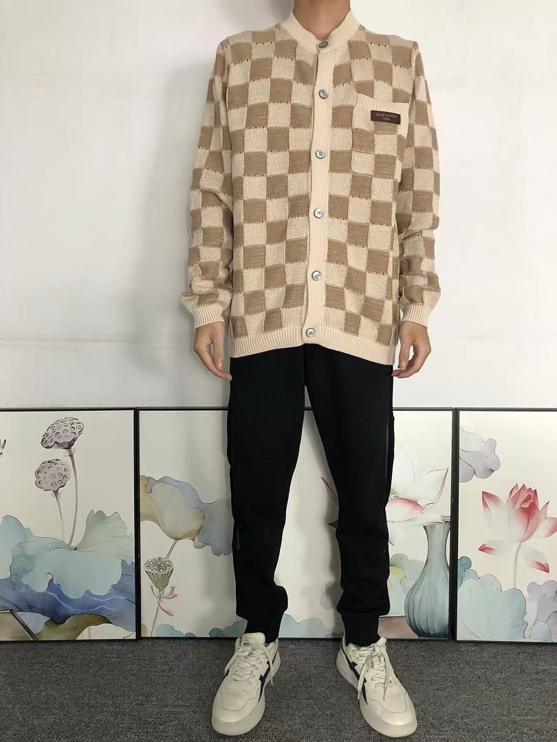 Louis Vuitton 258 L⭐ SWEATER 3208212021 (Im 170Cm 60Kg I Wear Size M In The Phot) - Image 3