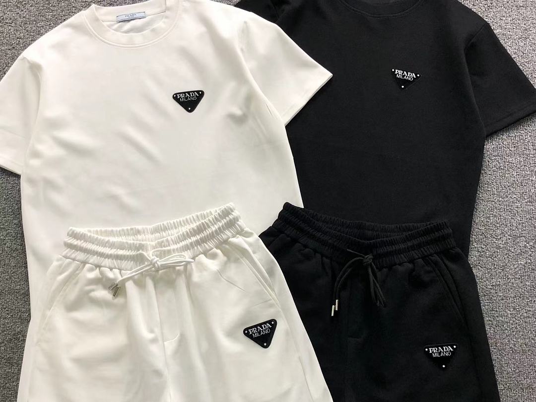 Prada 218 P⭐A⭐A T-SHIRT SHORTS 5260213147 (Im 170Cm 60Kg I Wear Size M In The Phot) - Image 7
