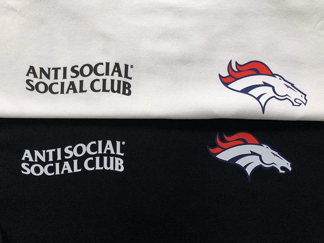 Christian Louboutin 85 ANTI SOCIAL CLUB T-SHIRT 123132202 (Im 170Cm 60Kg I Wear Size L In The Phot) - Image 18