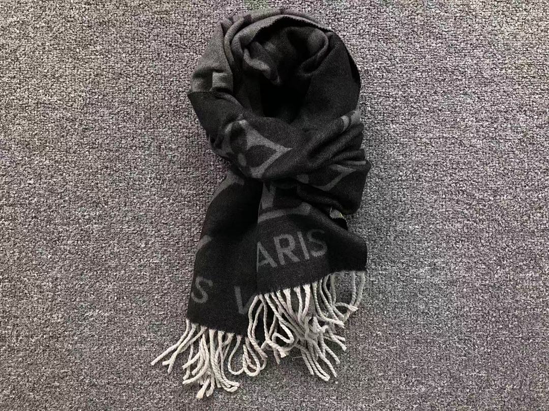 Louis Vuitton 98 L⭐ SCARF (Long 180CM* Wide 65CM*) - Image 4