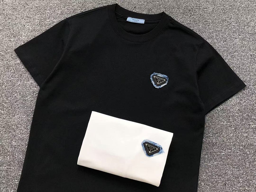 Prada 98 P⭐A⭐A T-SHIRT 311291621 (Im 170Cm 55Kg I Wear Size XS In The Phot) - Image 6