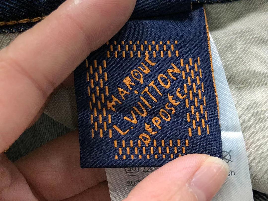 Louis Vuitton 245 L⭐ - Image 23