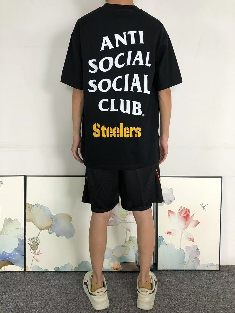 Christian Louboutin 88 ANTI SOCIAL CLUB T-SHIRT 126212402 (Im 170Cm 60Kg I Wear Size L In The Phot) - Image 4
