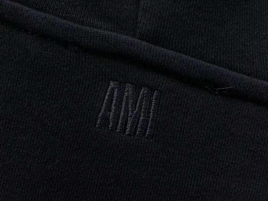 AMI 188 AMI HOODIE 22082705001 (Im 170Cm 60Kg I Wear Size M In The Phot) - Image 32