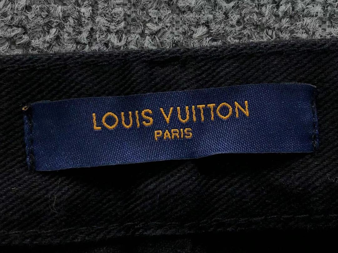 Louis Vuitton 195 L⭐ - Image 18