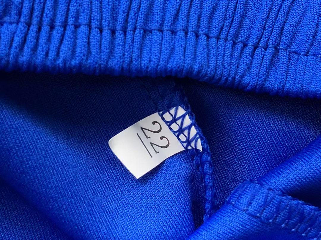 Chanel 75 FOOTBALL T-SHIRT SHORTS - Image 25