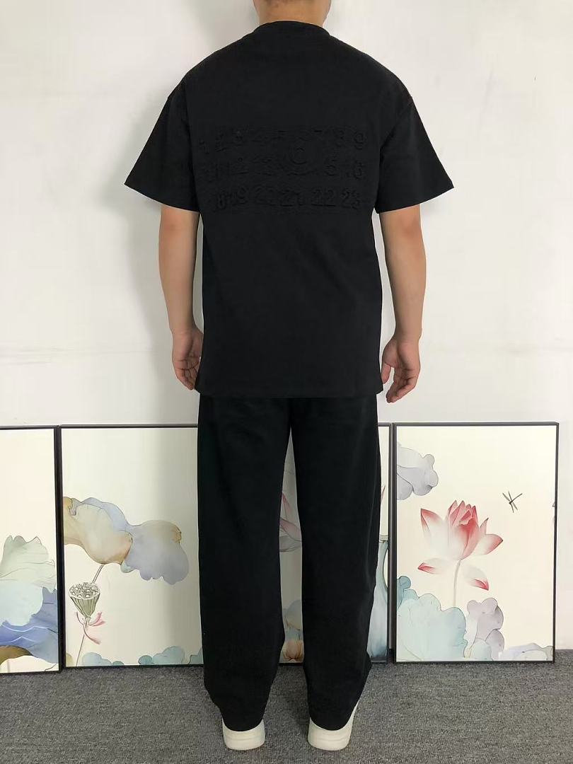 On Running 158 MAISON MARGIELA T-SHIRT 22051217001 (Im 170Cm 60Kg I Wear Size S In The Phot) - Image 4