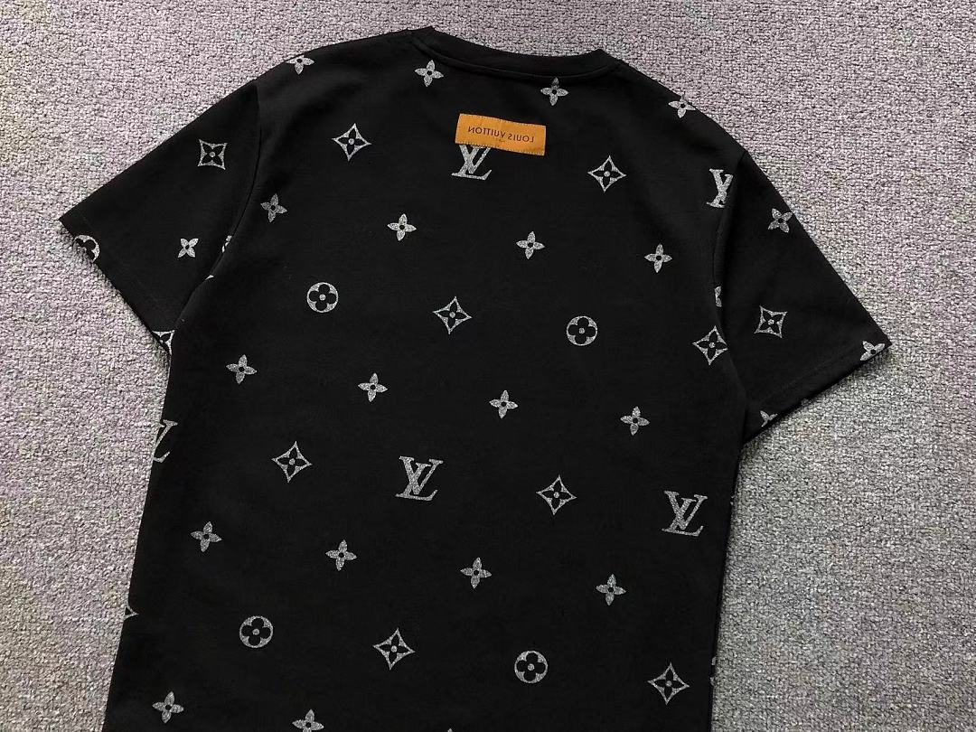 Louis Vuitton 218 L⭐ T-SHIRT SHORTS 5260212147 (Im 170Cm 60Kg I Wear Size XL In The Phot) - Image 15