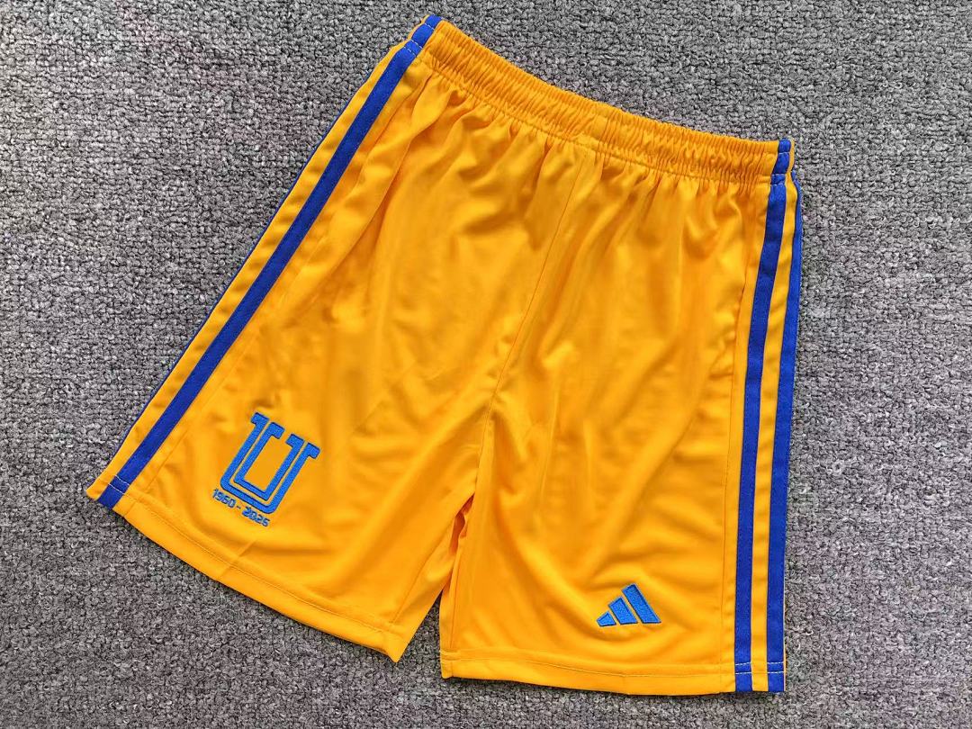 Chanel 68 FOOTBALL T-SHIRT SHORTS - Image 28