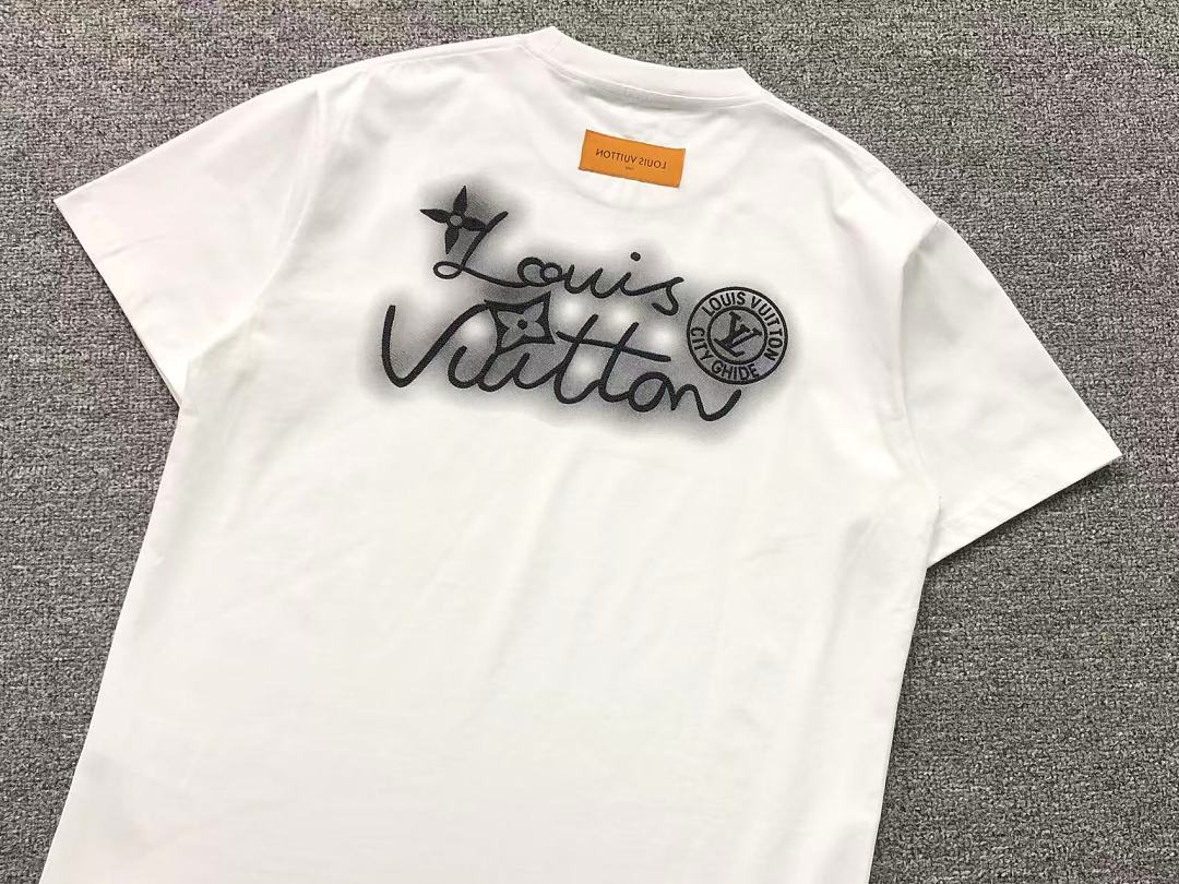 Louis Vuitton 118 L⭐ T-SHIRT 125413137 (Im 170Cm 60Kg I Wear Size L In The Phot) - Image 9