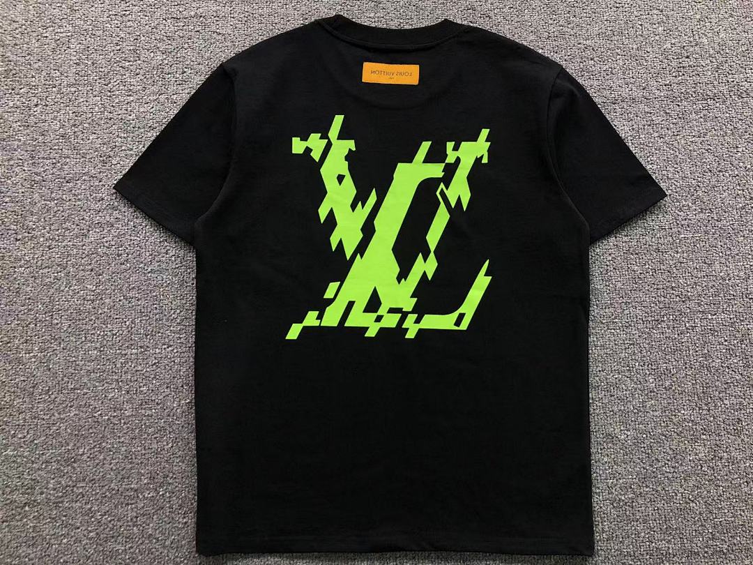 Louis Vuitton 115 L⭐ T-SHIRT 1106133060 (Im 170Cm 60Kg I Wear Size S In The Phot) - Image 10