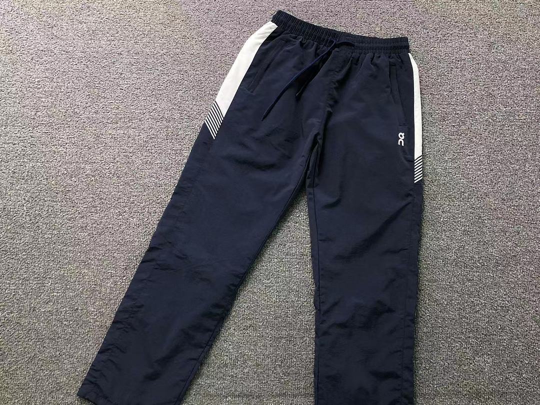 On Running 228 ON JACKET TROUSERS 3207302877 (Im 170Cm 60Kg I Wear Size M In The Phot) - Image 29