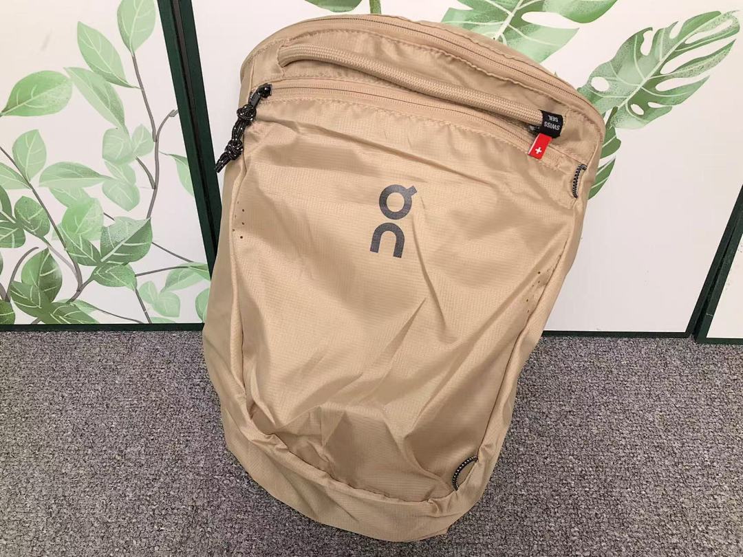 On Running 108 ON BAG 123190566 (Long 31CM* Wide 12CM* High 42CM) - Image 14