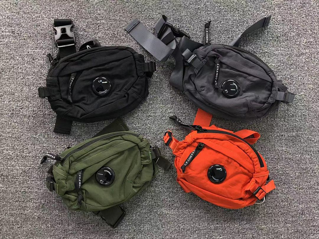 C.P. Company 138 CP BAG 411110529 (Long 21CM* Wide 6CM* High 15CM) - Image 2