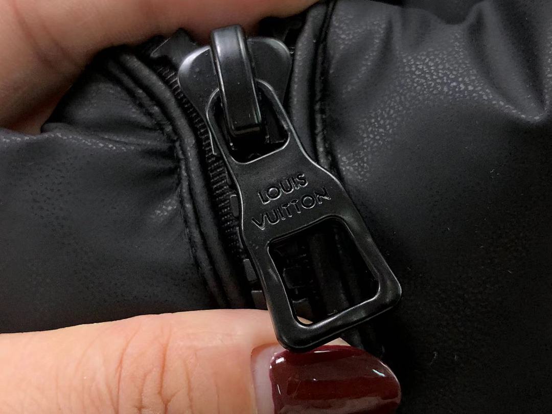 Louis Vuitton 618 L⭐ DOWN JACKETS 218130415 (Im 170Cm 60Kg I Wear Size 52 In The Phot) - Image 16