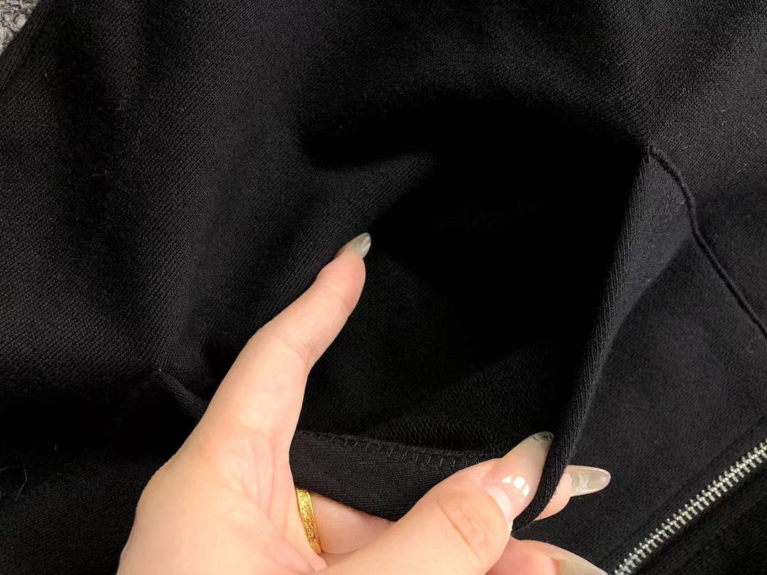 AMI 125 AMI HOODIE 57281088 (Im 170Cm 60Kg I Wear Size M In The Phot) - Image 29
