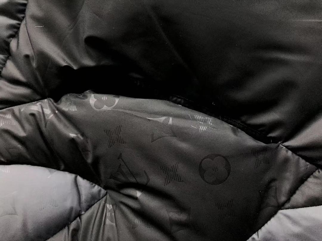 Louis Vuitton 708 L⭐ DOWN JACKETS 5100706147 (Im 170Cm 60Kg I Wear Size XS In The Phot) - Image 13