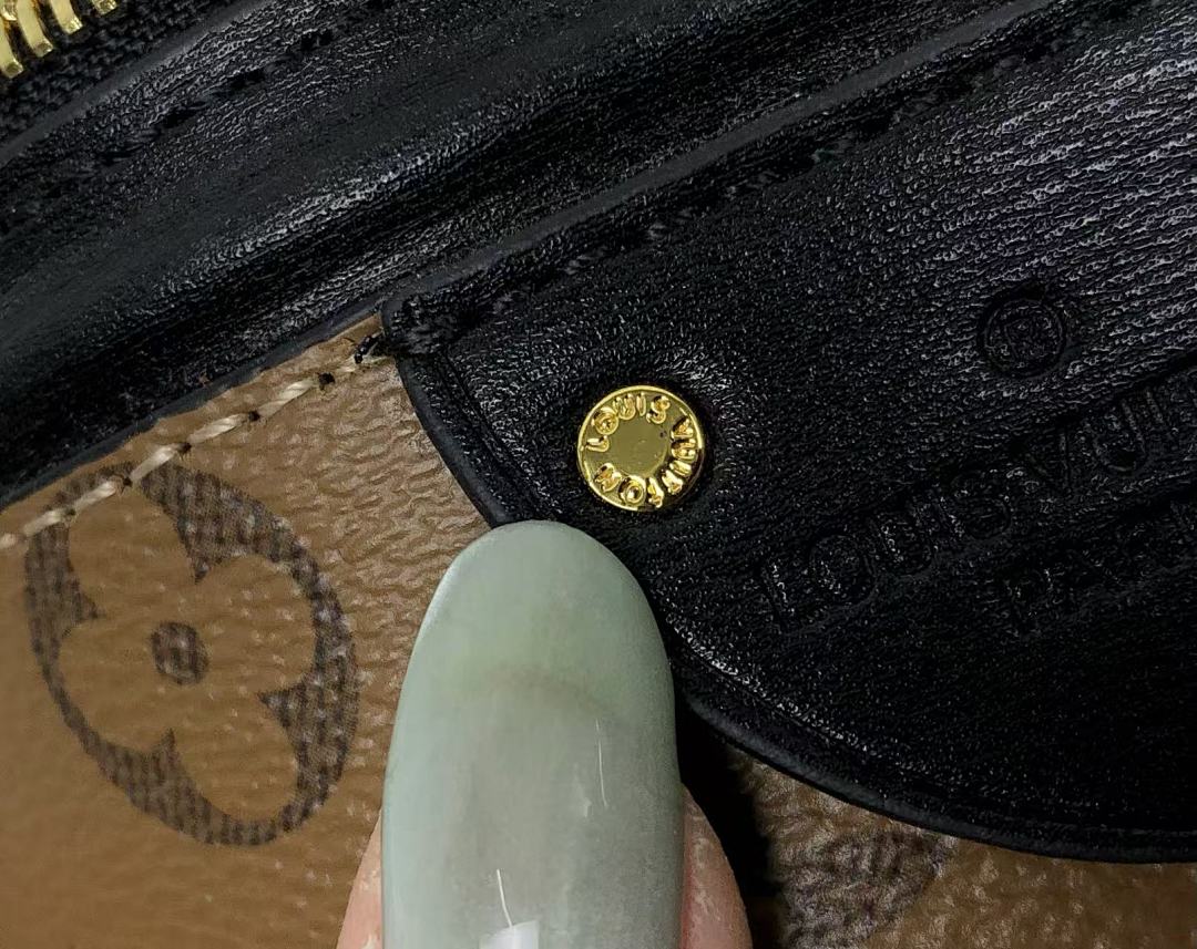 Louis Vuitton 468 L⭐ BAG 412166024 (Long 15CM* Wide 14CM* High 18CM) - Image 7
