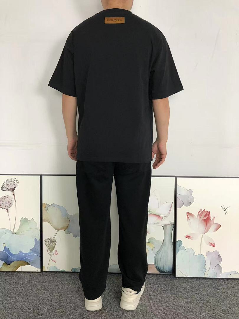 Louis Vuitton 118 L⭐ T-SHIRT 12483060 (Im 170Cm 60Kg I Wear Size S In The Phot) - Image 4