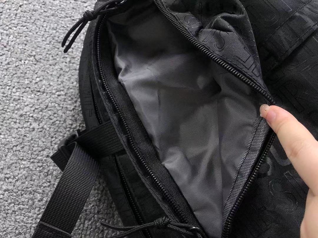 Supreme 145 S⭐⭐R⭐⭐E BAG 22042539172 (Long 31CM* Wide 15CM* High 47CM) - Image 20