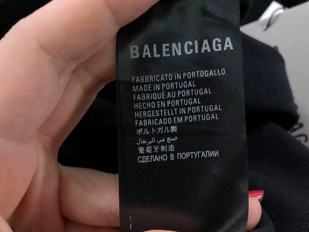 Balenciaga 135 B⭐L⭐⭐⭐IA⭐A T-SHIRT 42071710163 (Im 170Cm 60Kg I Wear Size S In The Phot) - Image 16