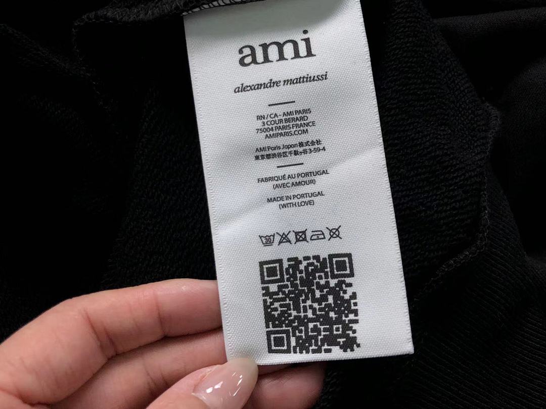 AMI 125 AMI HOODIE 3201080517 (Im 170Cm 60Kg I Wear Size S In The Phot) - Image 32