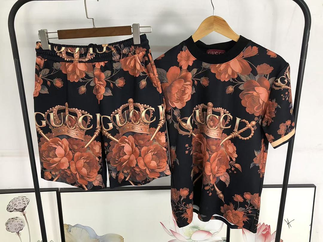 Gucci SHORTS175 G⭐C⭐I T-SHIRT SHORTS 22050512125 (Im 170Cm 60Kg I Wear Size S In The Phot) - Image 36