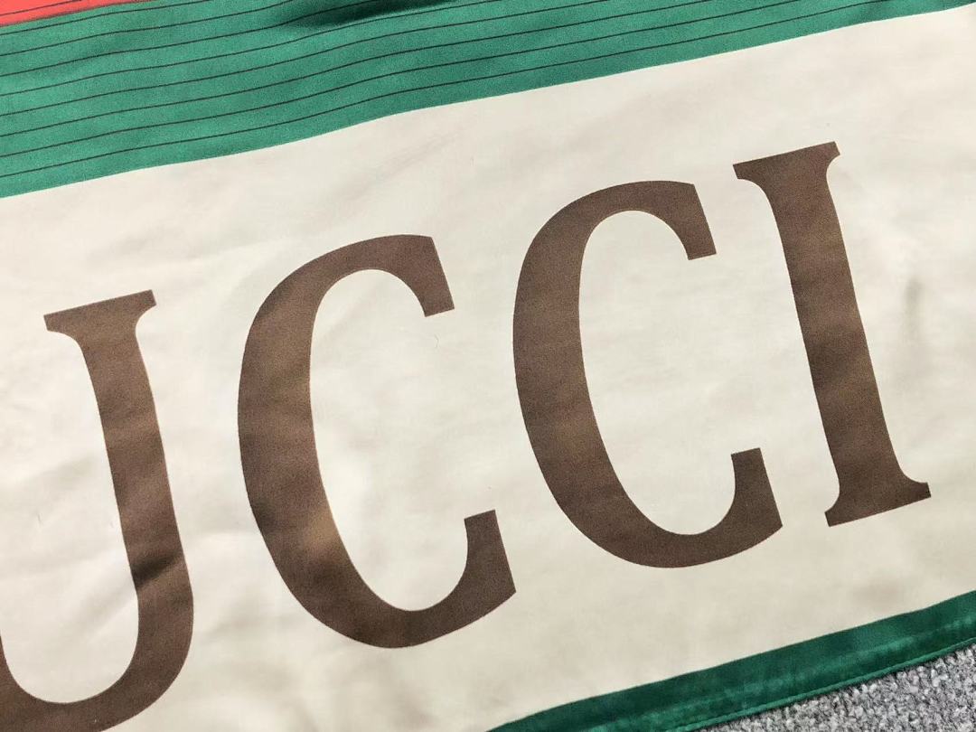 Gucci 85 G⭐C⭐I SCARF 31062825102 (Long 180CM* Wide 90CM*) - Image 9