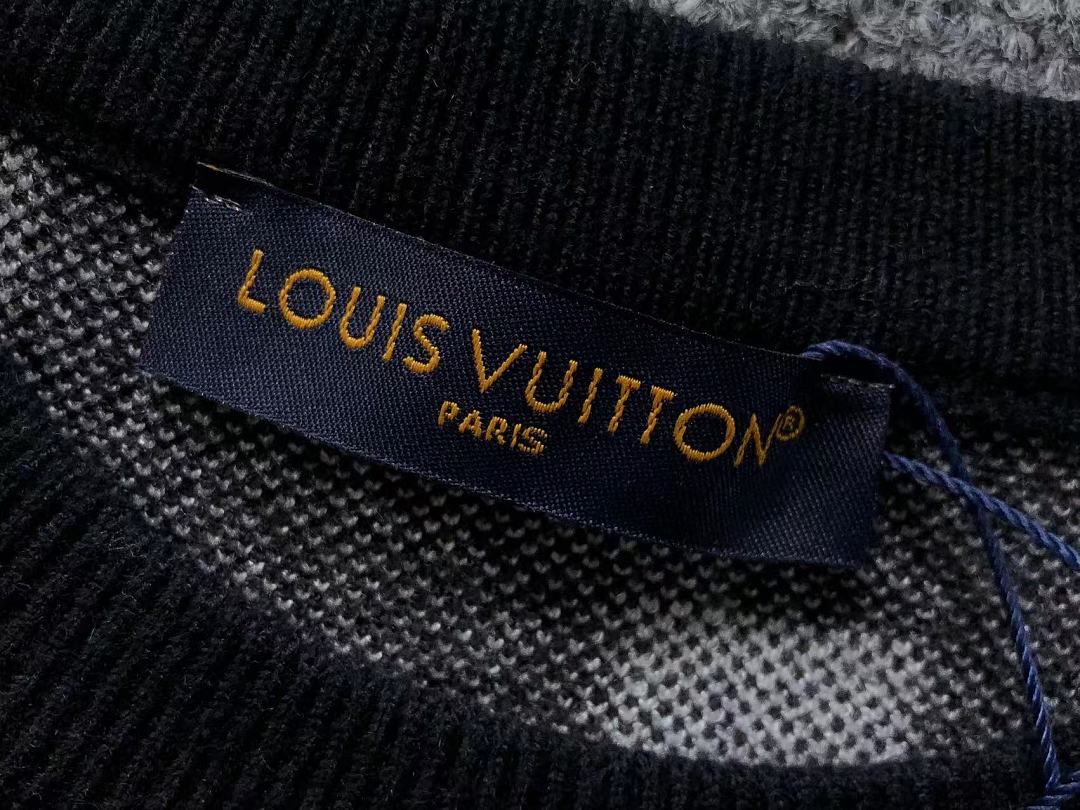 Louis Vuitton 208 L⭐ SWEATER 3208160221 (Im 170Cm 60Kg I Wear Size M In The Phot) - Image 16