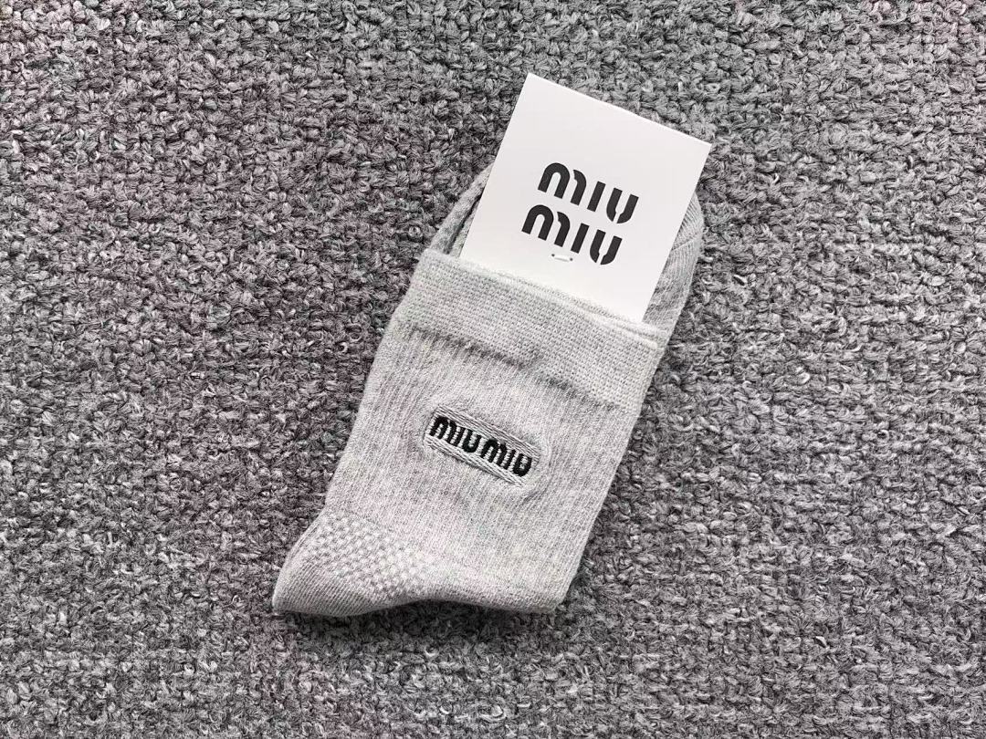Miu Miu 78 M⭐U - Image 8