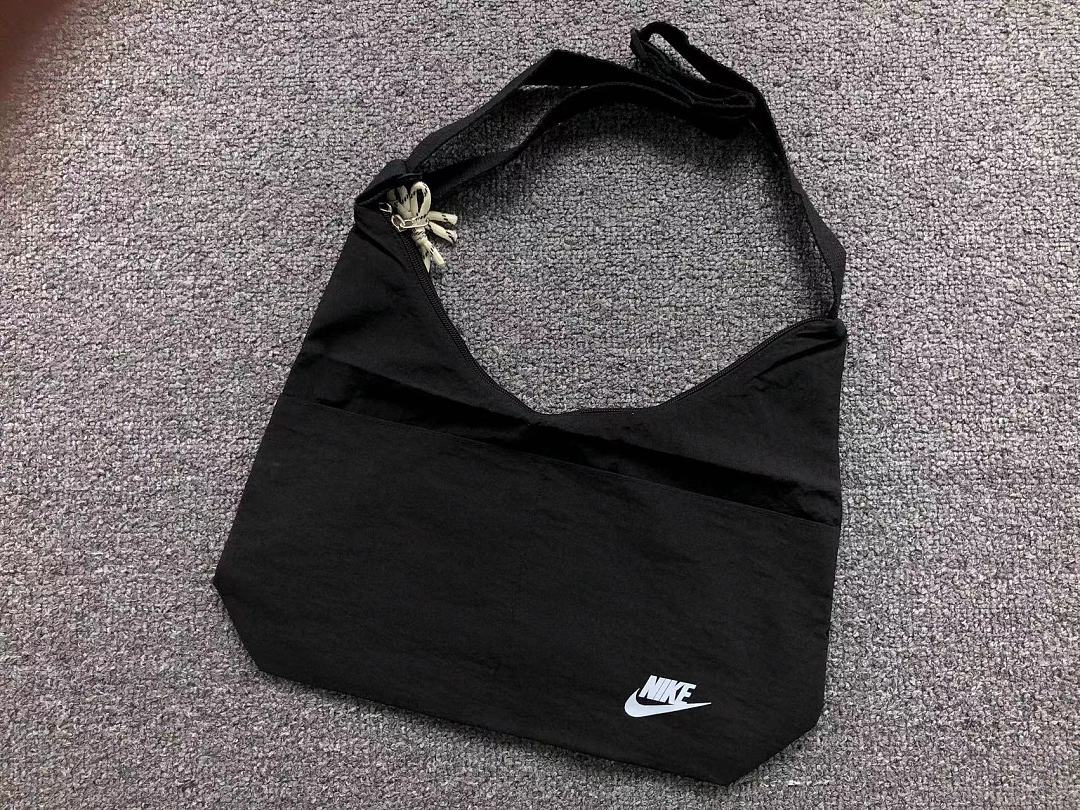 Nike 118 N⭐K⭐ BAG 22042622172 (Long 40CM* Wide 13CM* High 31CM) - Image 5