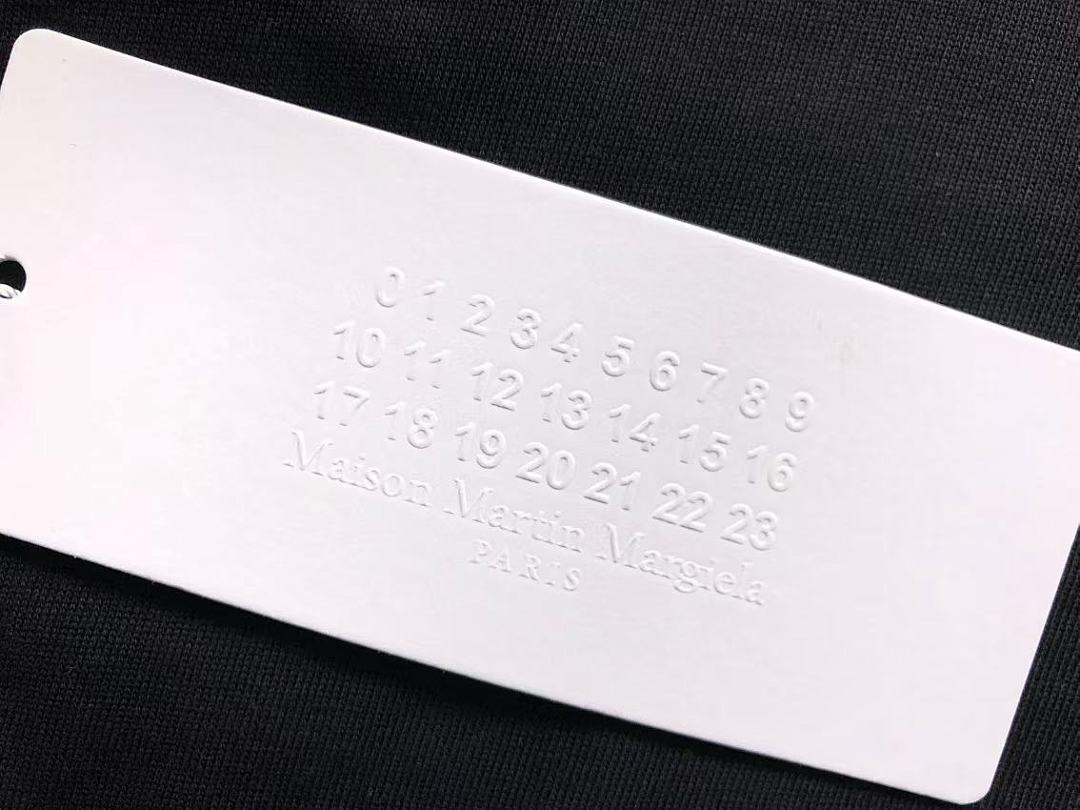 On Running 85 MAISON MARGIELA T-SHIRT 311151251 (Im 170Cm 57Kg I Wear Size 44 In The Phot) - Image 19